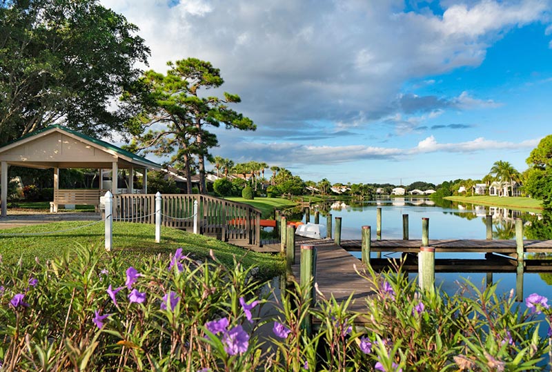 dock at jonthan's landing